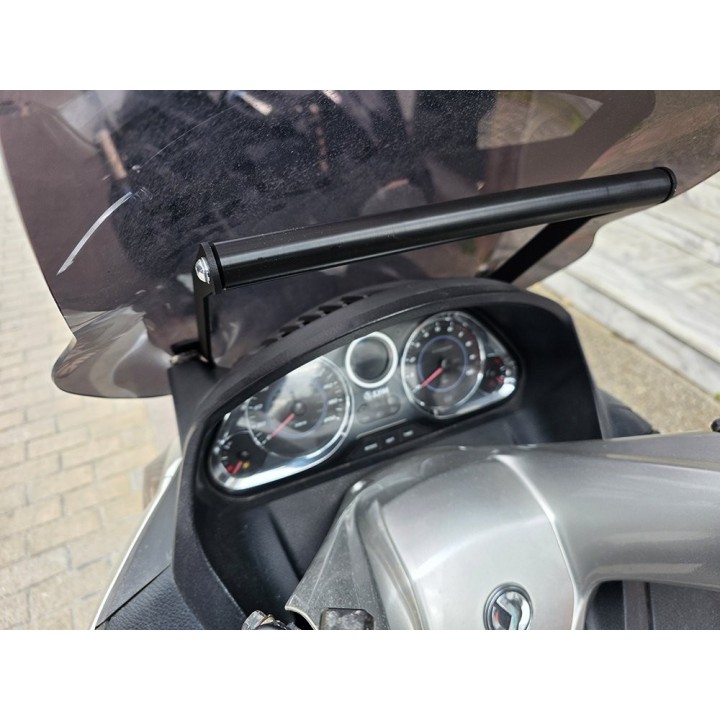 Μπαράκι στήριξης smartphone - GPS για SYM Maxsym 400 / 600 2012-2020