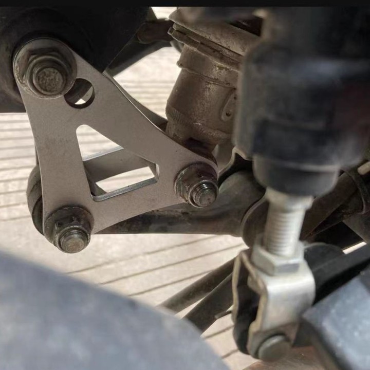 Σύνδεσμοι χαμηλώματος για Voge 500AC / 500DS / 650DS / 500R (30mm)