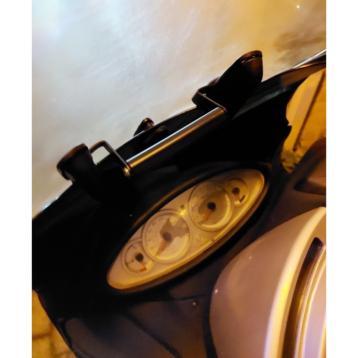Μπαράκι στήριξης smartphone / GPS για Piaggio X9 125 / 200 / 250 / 500 2004-2007