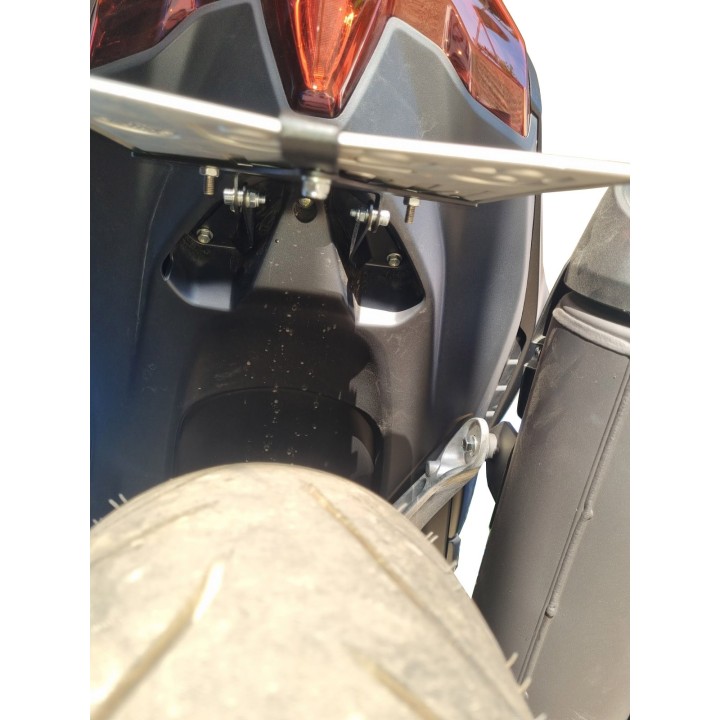 Αναδιπλούμενη βάση πινακίδας Yamaha T-Max 560 2022-2025