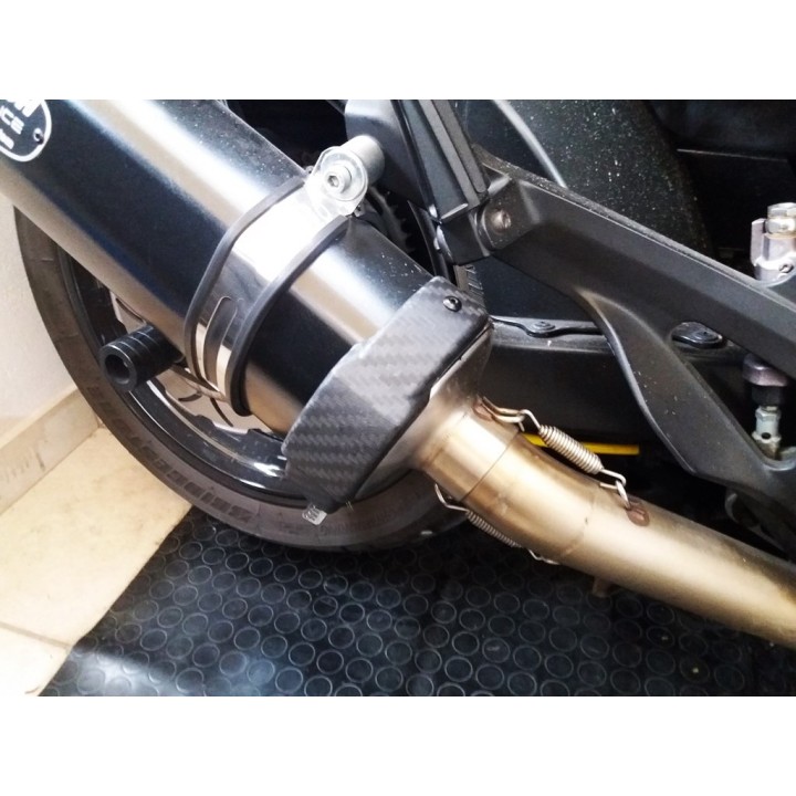 Exhaust muffler protector carbon look (1 piece)