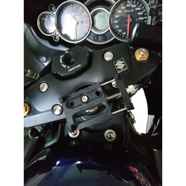 Βάση στήριξης smartphone / GPS για Suzuki GSXR 1300 Hayabusa 2008-2020